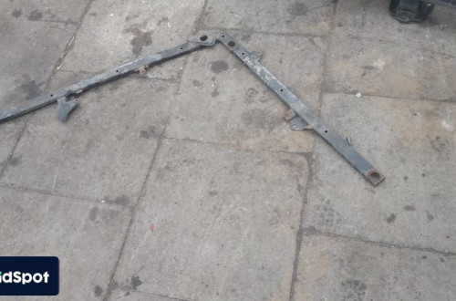 bmw e91 rozporka tyl tylnia tylna zawieszenia