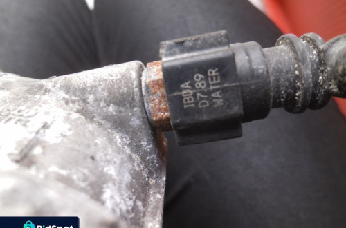 OBUDOWA TERMOSTATU 1.3 CDTI FIAT OPEL Numer katalogowy części 55180041