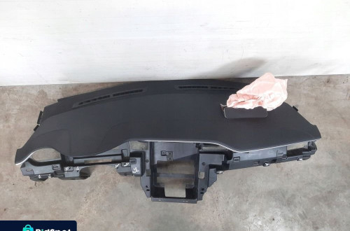 KONSOLA DESKA AIRBAG STELAŻ EUROPA TESLA S