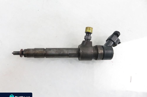 WTRYSKIWACZ OPEL ZAFIRA B 1.9 CDTI 0445110165