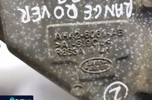 Range Rover III L322 5.0 V8 ŁAPA SILNIKA podpora