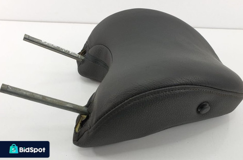 ZAGŁÓWEK PRAWY PRZÓD VOLVO V70 II