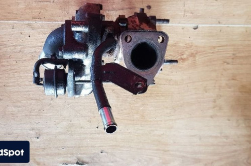 TOYOTA COROLLA E12 2.0 D4D TURBOSPRĘŻARKA 17201-27050