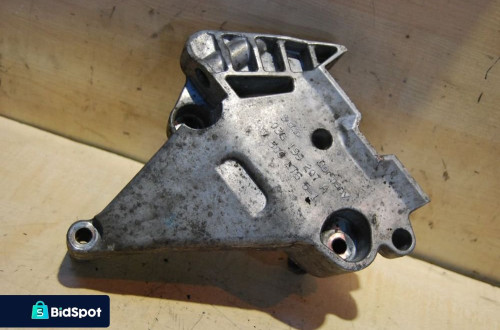 ŁAPA WSPORNIK SILNIKA 03G199207A 2.0 TDI BKD BKP VW SEAT AUDI