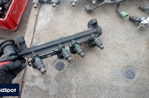 vw golf bora 1.6b listwa wtryskowa wtrysk wtryski 06a133317a 037906031al
