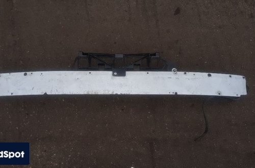OPEL ZAFIRA B BELKA ZDERZAKA PRZÓD