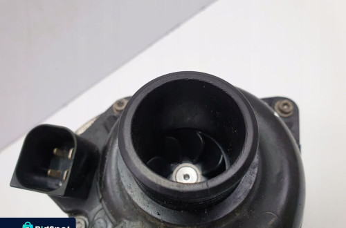 BMW X5 E70 3.0 i ELEKTRYCZNA POMPA WODY 11868015