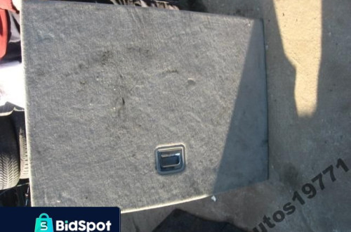 AUDI A6 KOMBI LIFT 03r. WYKŁADZINA BAGAŻNIKA