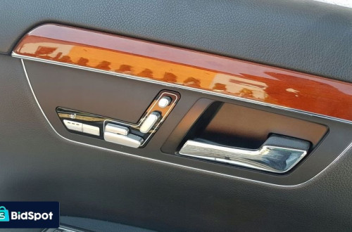 BOCZEK DRZWI PRAWY TYŁ MERCEDES S-KLASA 221 LONG