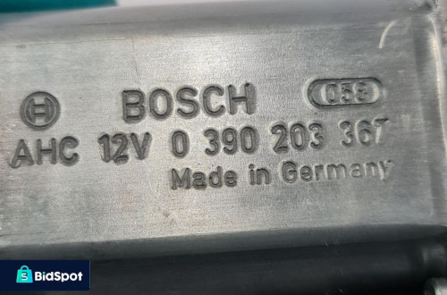 SILNICZEK FOTELA PRAWY MERCEDES W204 0390203367