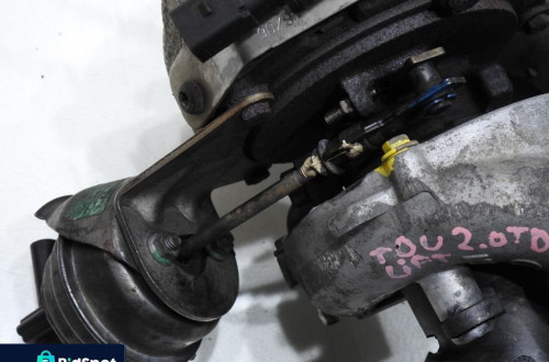 TURBOSPRĘŻARKA TURBINA KOLEKTOR TOURAN I 2.0 TDI