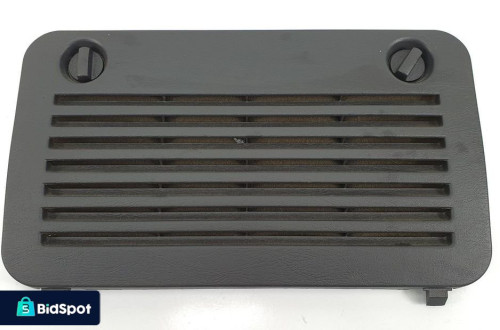 BOCZEK BAGAŻNIKA MERCEDES ML W163