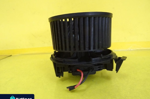 DMUCHAWA WENTYLATOR RENAULT CLIO III 99000808 / 8EW351 149-774 NR349