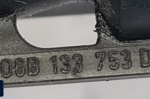 WĄŻ RURKA WODY ZAWÓR VW TOURAN 1.4 TSI 06B133753D