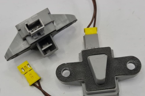 SENSOR UDERZENIOWY MERCEDES W204 A2048210651