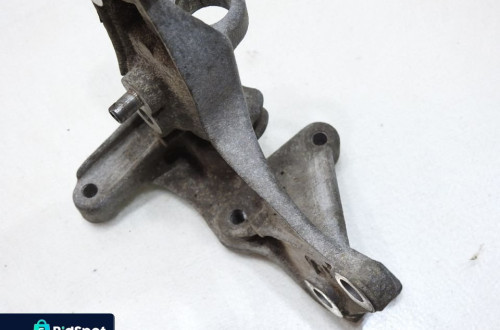 ŁAPA MOCOWANIE ALTERNATORA MAZDA 5 II 1.6 D