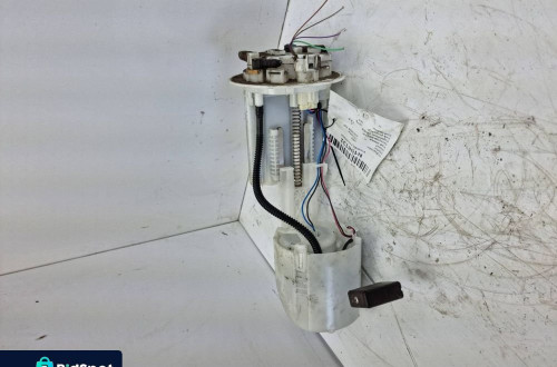 POMPKA PALIWOWA TOYOTA AVENSIS T27