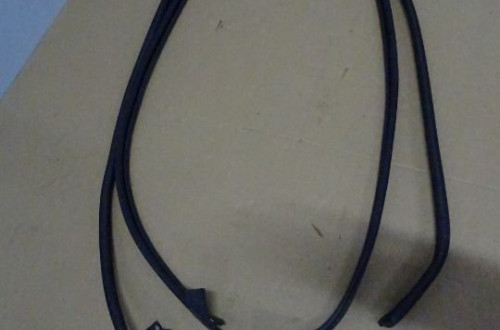 USZCZELKA GUMA KAROSERII MONDEO MK3 LIFT 03-05 NR162