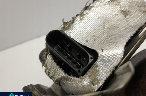 BMW E87 2.0 D TURBOSPRĘŻARKA turbo 7798055