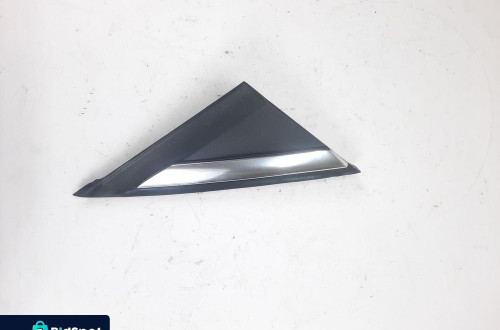 TRÓJKĄT OSŁONA BŁOTNIKA PRAWA Mondeo MK4 LIFT