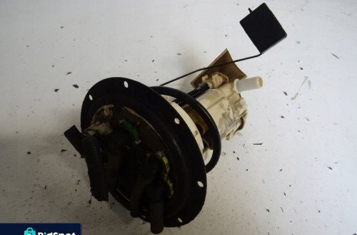 POMPA PALIWA 77020-53060 LEXUS IS220 2.2D