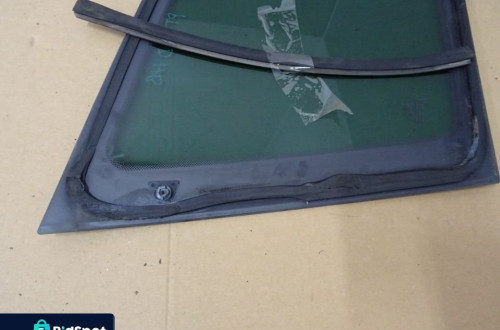 SZYBA KAROSERYJNA PRAWY TYŁ FORD C-MAX LIFT NR405