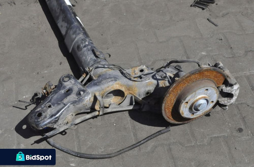 PEUGEOT 2008 I ZAWIESZENIE BELKA TYŁ