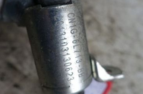 Focus MK2 1.6 16V TI CZUJNIK FAZ CN1G-6L713-BB