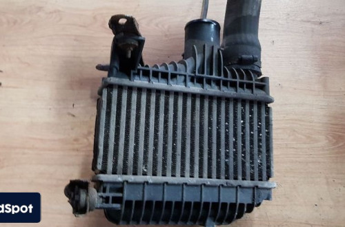 TOYOTA AVENSIS T25 2.0D4D CHLODNICA INTERCOOLERA 873067D