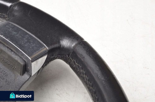 VOLKSWAGEN TIGUAN I KIEROWNICA SKÓRZANA