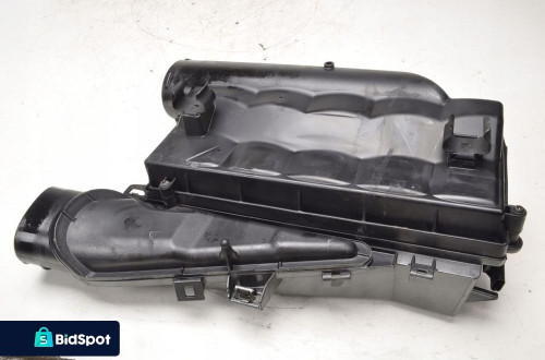 MERCEDES W212 5.5 AMG OBUDOWA FILTRA POWIETRZA