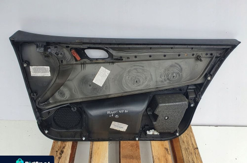 Peugeot 407 TAPICERKA DRZWI BOCZEK LEWY PRZÓD