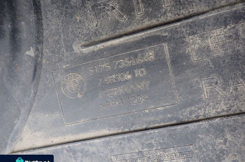 BMW 5 G30 G31 17- OSŁONA PODWOZIA PRAWA TYŁ