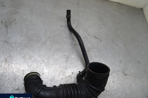 KIA CARNIVAL I LIFT 01-05 2.9 CRDI RURA PRZEWÓD INTERCOOLERA