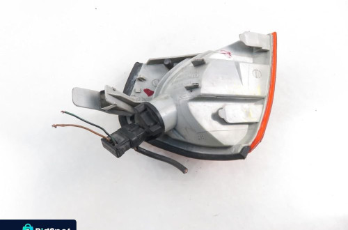 KIERUNKOWSKAZ PRAWY MERCEDES KLASA C T-Model S202