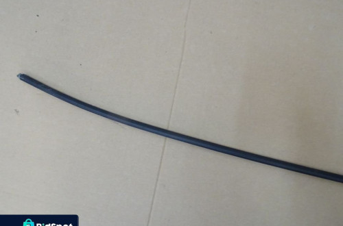 LISTWA DACHOWA PRAWA AUDI A4 B5 SEDAN 94-99 NR173