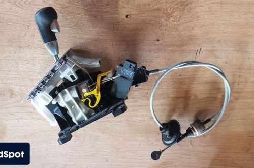 OPEL ASTRA H AUTOMAT LEWAREK ZMIANY BIEGÓW LINKA