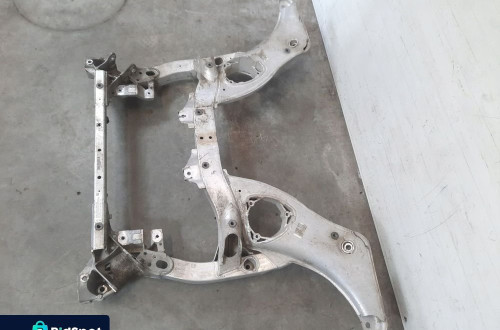 BELKA ZAWIESZENIA PRZÓD SANKI WÓZEK BMW M5 F10 M6