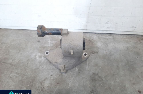 ŁAPA MOSTU MOCOWANIE BMW M5 F10 F11 M6