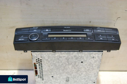 RADIO FABRYCZNE 1Z0035152D SKODA OCTAVIA II LIFT