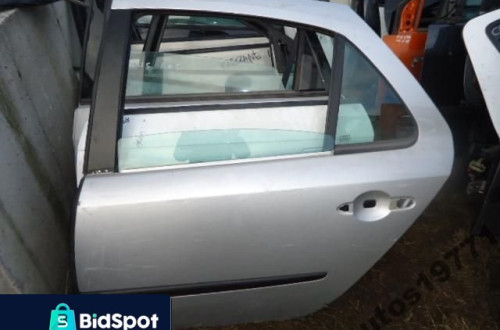 RENAULT LAGUNA II DRZWI LEWY TYŁ TYLNE