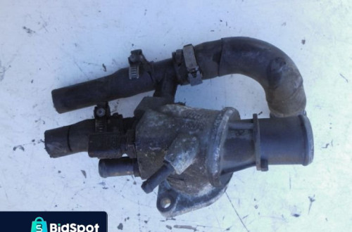 BRAVO ALFA 156 1.9 JTD OBUDOWA TERMOSTATU 46795667 POSIADAM DWIE SZTUKI