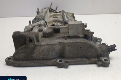 Lexus IS250 IS 250 2.5 V6 POKRYWA ZAWORÓW