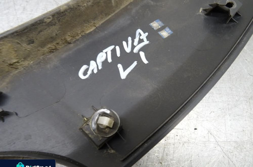 CHEVROLET CAPTIVA 06-10 2.0D LISTWA NAKŁADKA BŁOTNIKA LEWY TYŁ