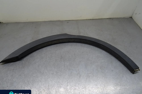 CHEVROLET CAPTIVA 06-10 2.0D LISTWA NAKŁADKA BŁOTNIKA LEWY TYŁ