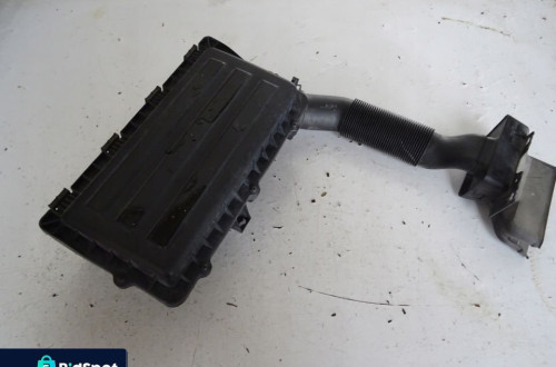 FILTR POWIETRZA VW POLO 9N FL 1.4
