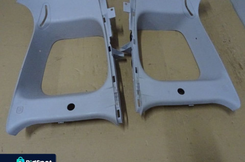 BOCZEK BOCZKI OSŁONA BAGAŻNIKA MAZDA 5 V NR143
