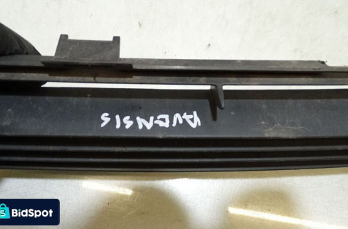 GRILL ATRAPA TOYOTA AVENSIS T27 2.0D4D 53112-05080