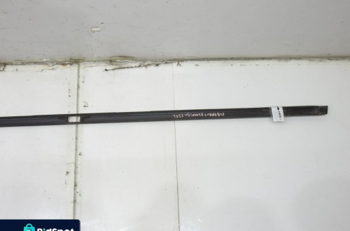 LISTWA DACHOWA DACHU PRAWA AUDI A4 B7 AVANT