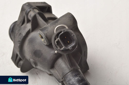 VOLVO C30 S40 2.5 T5 OBUDOWA TERMOSTATU 30650810